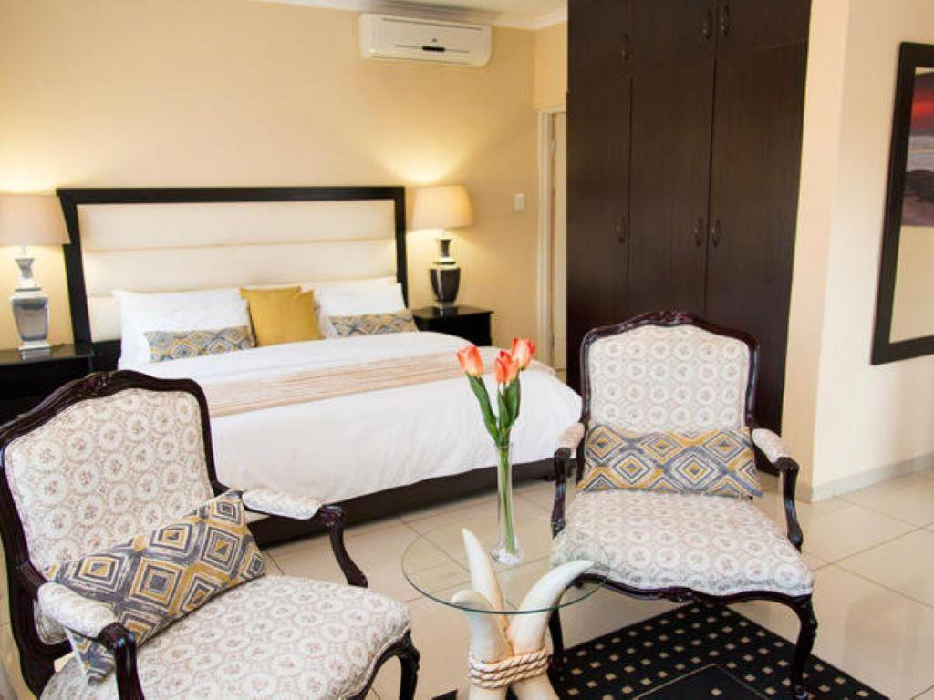 Sollunaa Guesthouse Sandton Exteriér fotografie